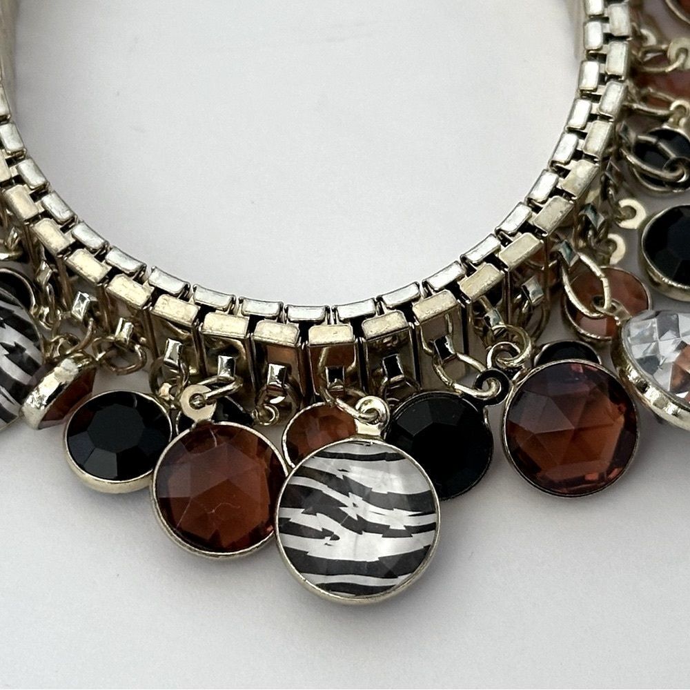 Goldtone Black Amber Zebra Bead Charm Cha Cha Expandable Bracelet Vintage - Picture 2 of 5